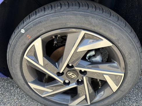 New 2026 Hyundai Elantra Sport image 6