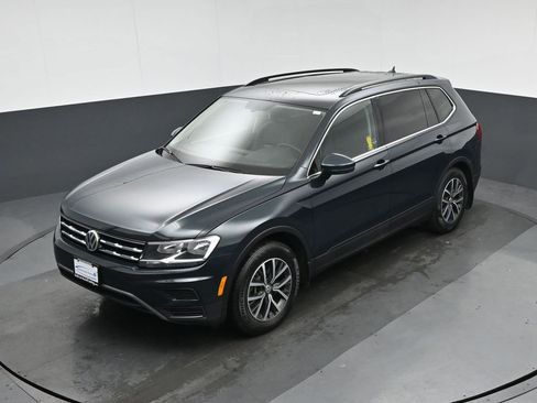 Used 2019 Volkswagen Tiguan SEL image 66