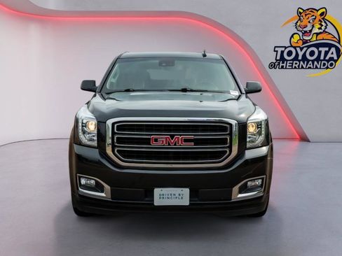 Used 2020 GMC Yukon XL SLT w/ Open Road Package image 2