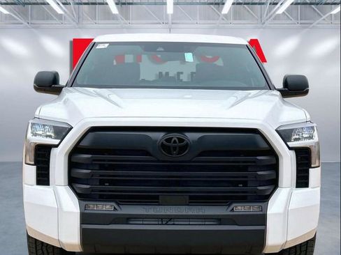 New 2025 Toyota Tundra SR5 image 9