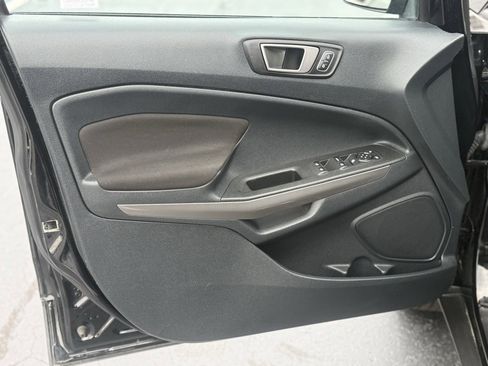 Used 2021 Ford EcoSport SE image 13