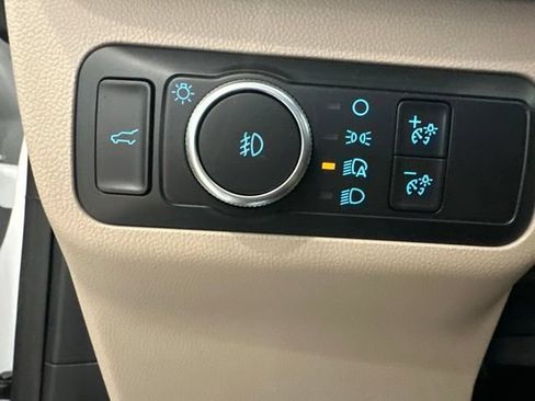 Used 2020 Ford Escape SEL AWD/4WD image 13