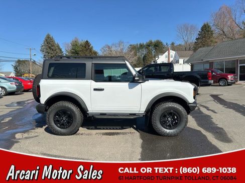 Used 2022 Ford Bronco Wildtrak image 6