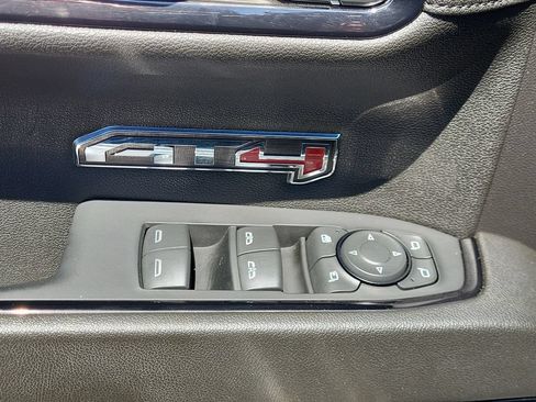 Used 2024 GMC Sierra 1500 AT4 w/ Technology Package AWD/4WD image 11