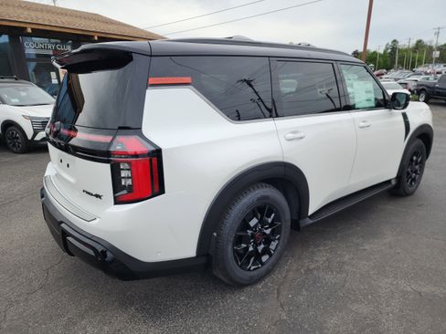 New 2026 Nissan Armada PRO-4X AWD/4WD image 8