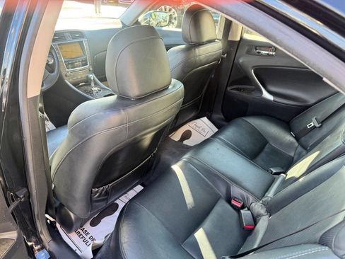 Used 2010 Lexus IS 250 image 8