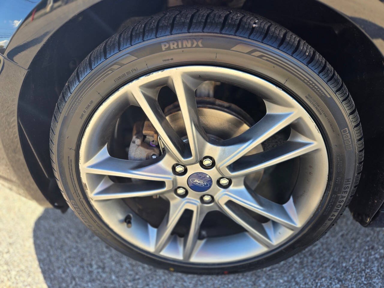 Used 2016 Ford Fusion Titanium FWD image 22