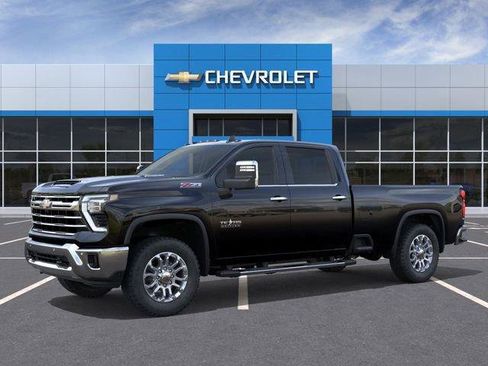 Used 2026 Chevrolet Silverado 3500 LTZ w/ LTZ Texas Edition AWD/4WD image 2