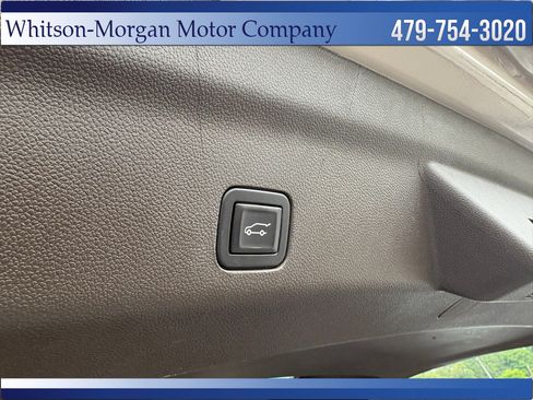 Used 2021 GMC Yukon Denali w/ Denali Premium Package AWD/4WD image 37