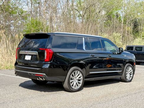 Used 2023 GMC Yukon XL Denali w/ Max Trailering Package AWD/4WD image 6