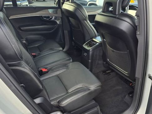 Used 2020 Volvo XC90 T8 Inscription w/ Protection Package Premier image 15