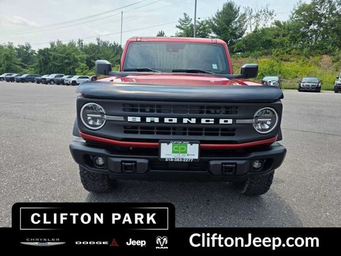 Used 2024 Ford Bronco Black Diamond AWD/4WD image 2
