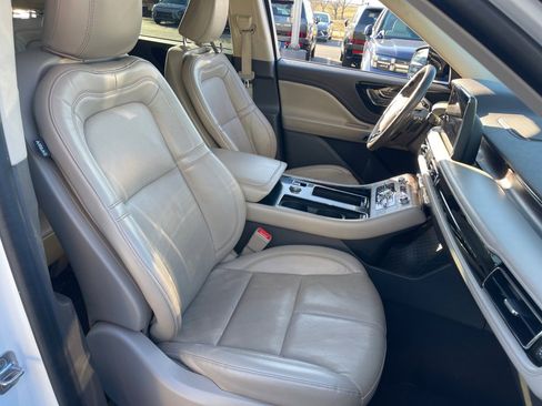 Used 2021 Lincoln Aviator Grand Touring w/ Equipment Group 301A image 28