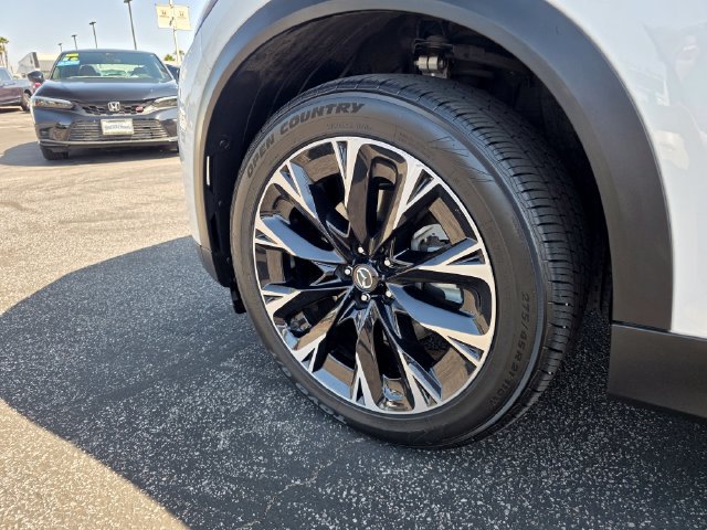 Used 2024 MAZDA CX-90 Plug-In Hybrid w/ Premium Plus AWD/4WD image 13