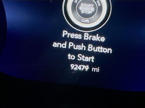 Used 2018 Chrysler Pacifica Touring-L Plus image 18