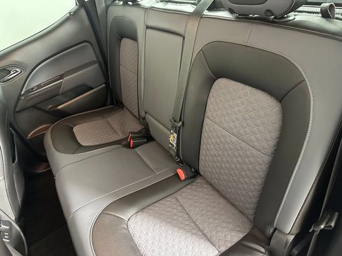 Used 2016 Chevrolet Colorado Z71 AWD/4WD image 24