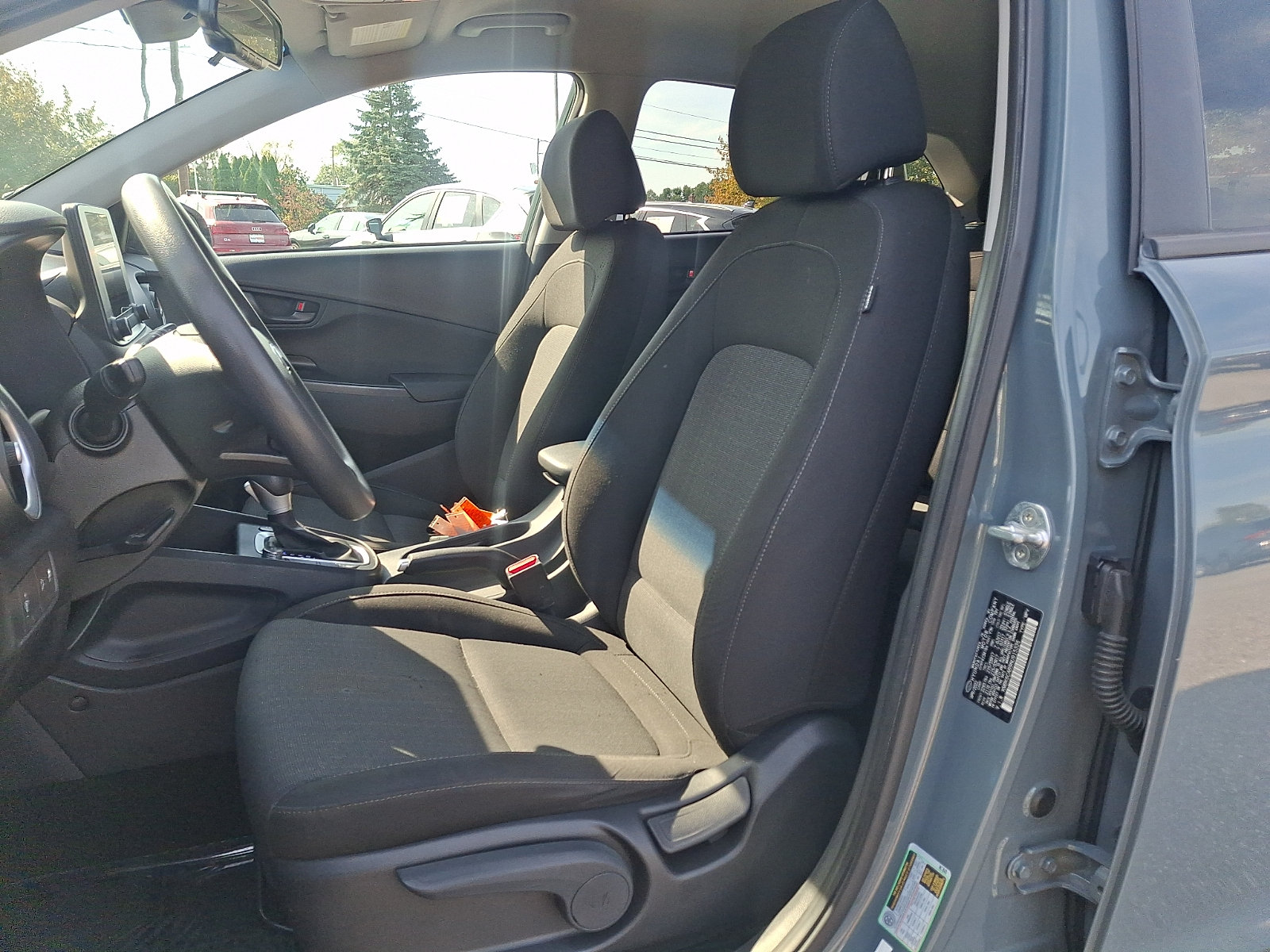 Used 2022 Hyundai Kona SEL AWD/4WD image 13