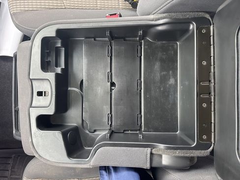 Used 2012 RAM 1500 Classic SLT w/ Luxury Group image 21