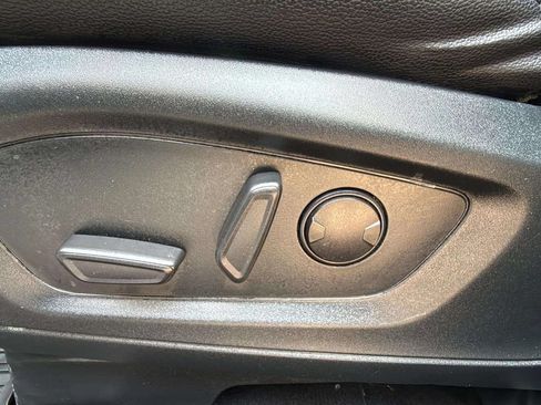 Used 2022 Ford Explorer ST w/ Equipment Group 401A AWD/4WD image 23