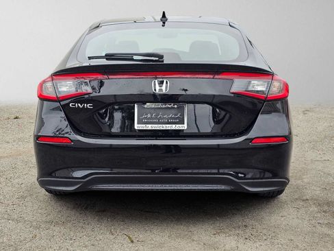 Used 2023 Honda Civic LX image 4