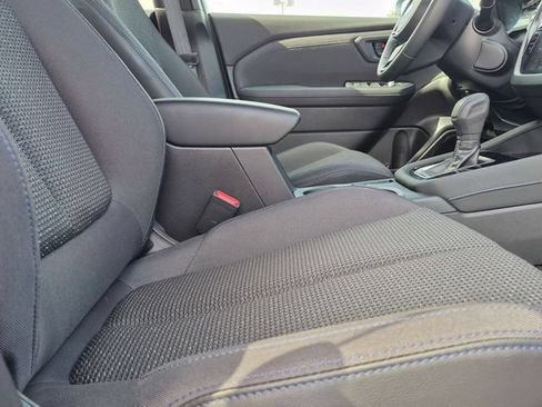 Used 2025 Subaru Forester Premium AWD/4WD image 28