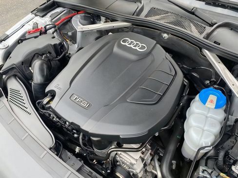 Used 2018 Audi A4 2.0T Ultra Premium Plus w/ Premium Plus Package FWD image 13