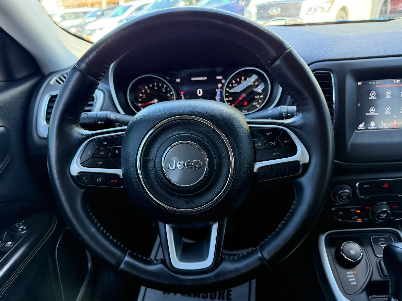 Used 2018 Jeep Compass Latitude w/ Popular Equipment Group AWD/4WD image 29
