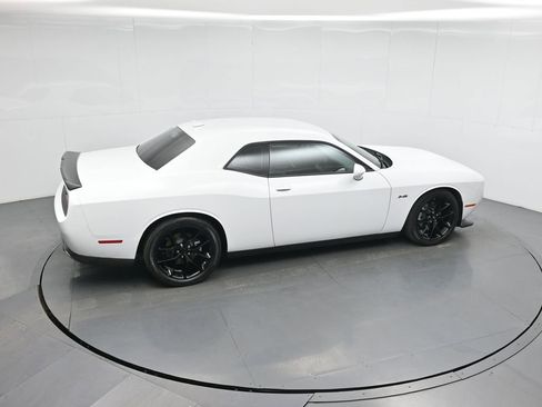 Used 2023 Dodge Challenger R/T image 37