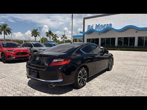 Certified 2017 Honda Accord EX-L image 14