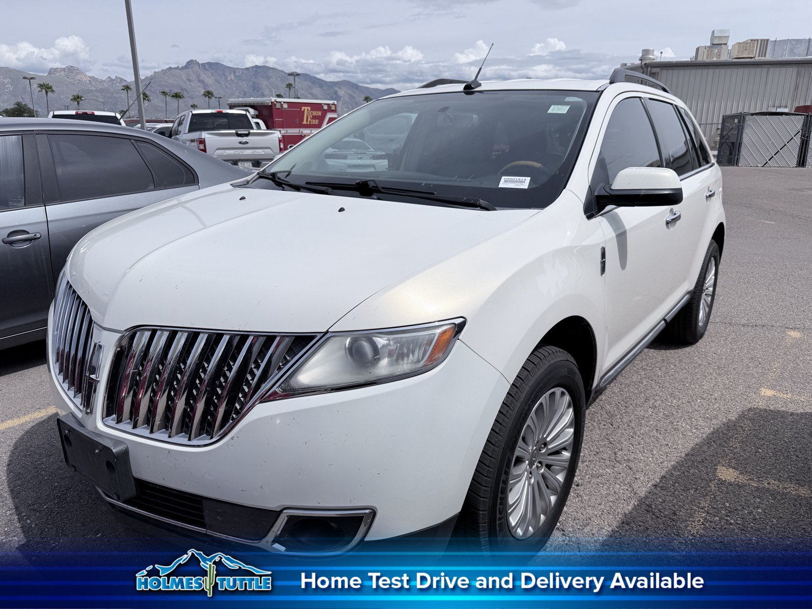 Used 2013 Lincoln MKX FWD w/ Wood Pkg image 1