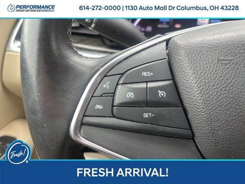 Used 2017 Cadillac XT5 FWD w/ LPO, Wheel Lock Package image 22