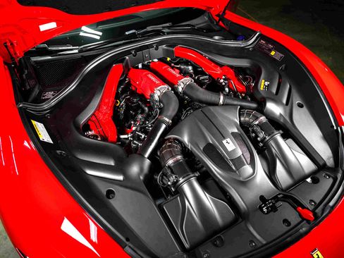 Used 2021 Ferrari Roma image 29