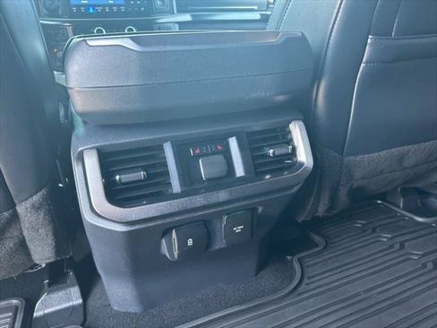 Used 2024 Ford F150 Platinum w/ Equipment Group 702A High AWD/4WD image 14
