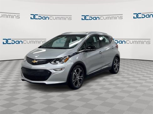 Used 2021 Chevrolet Bolt Premier w/ Infotainment Package image 3