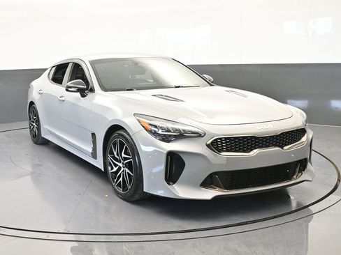 Used 2022 Kia Stinger GT-Line image 9