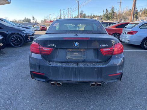 Used 2016 BMW M4 Convertible image 3