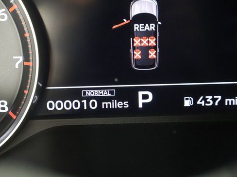 New 2026 Mitsubishi Outlander ES FWD image 39