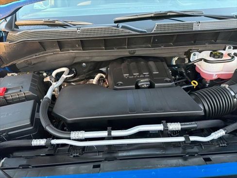 Used 2025 Chevrolet Silverado 1500 LT image 25