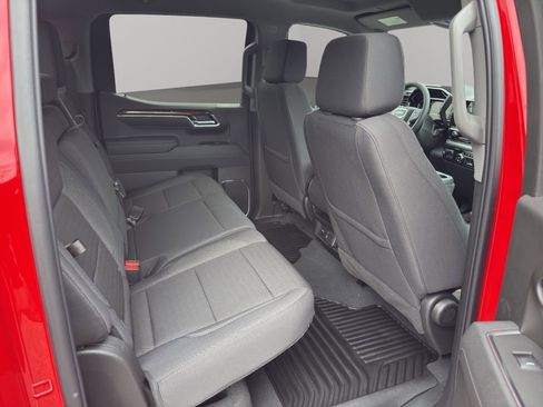 New 2026 GMC Sierra 1500 Elevation image 11