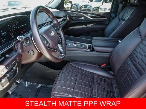 Used 2023 Cadillac Escalade ESV V w/ LPO, ONYX Package AWD/4WD image 22