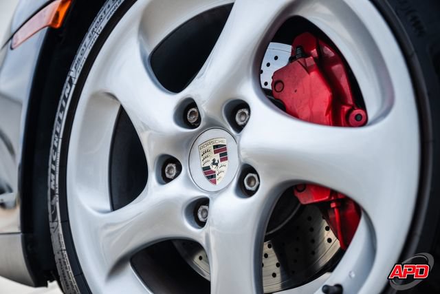 Used 2004 Porsche 911 Carrera 4S AWD/4WD image 3