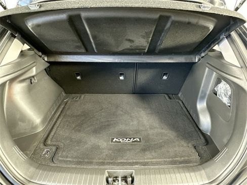Used 2021 Hyundai Kona SEL w/ Cargo Package image 30
