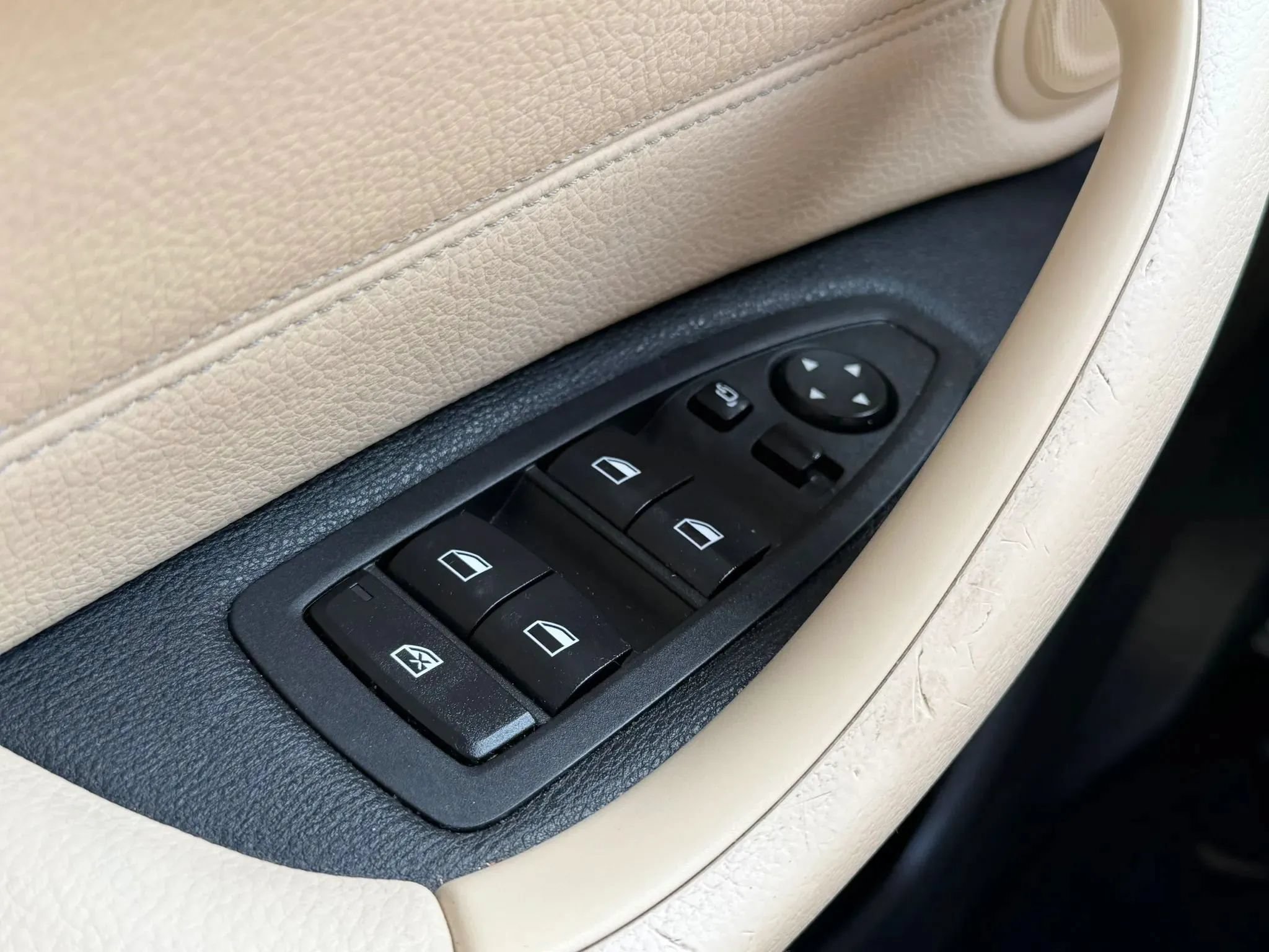 Used 2018 BMW X1 xDrive28i AWD/4WD image 27