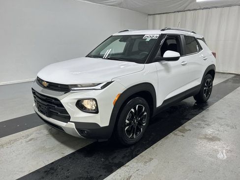 Used 2023 Chevrolet TrailBlazer LT FWD image 5