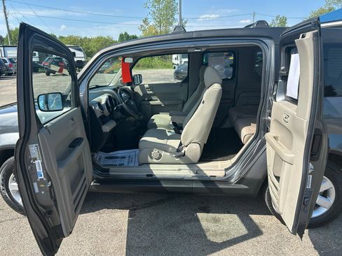 Used 2010 Honda Element EX image 18