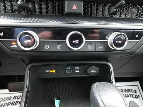 Certified 2024 Honda CR-V EX image 22
