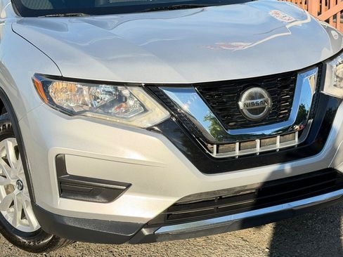 Used 2018 Nissan Rogue SV AWD/4WD image 92