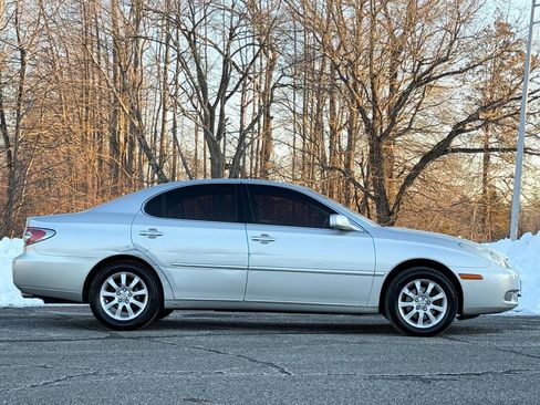 Used 2004 Lexus ES 330 image 5