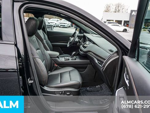Used 2022 Cadillac XT4 Sport image 24