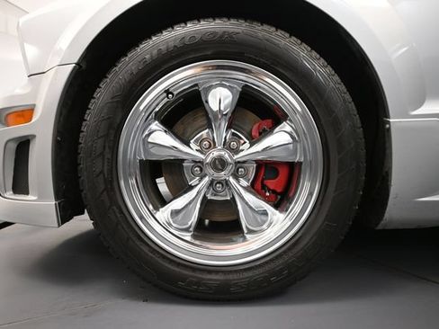 Used 2006 Ford Mustang GT Premium RWD image 15